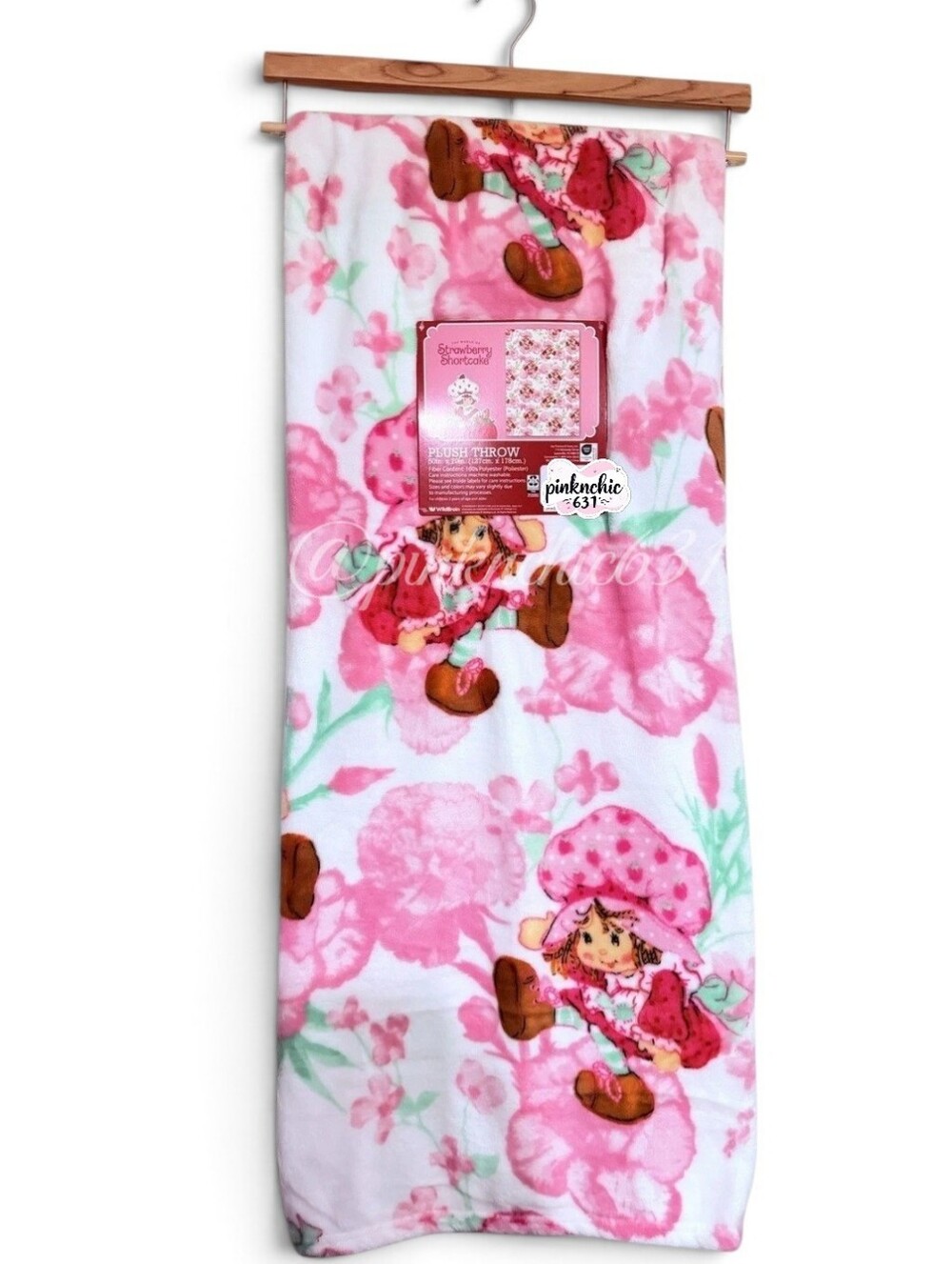 Strawberry Shortcake Floral Pink Plush Throw Blanket 50 x 70